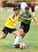 Mia Hamm, Brandi Chastain training